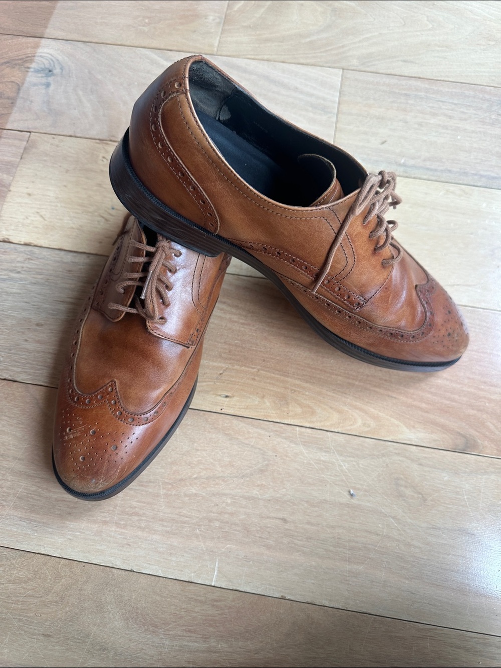 Cole Haan Men's Tan Leather Wingtip Dress Shoes Size 9.5